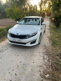 عندي هاي الاوبتيما 2015 وارد  اريد مراوس بملكة اصولية شرط ‏‪0786286739...