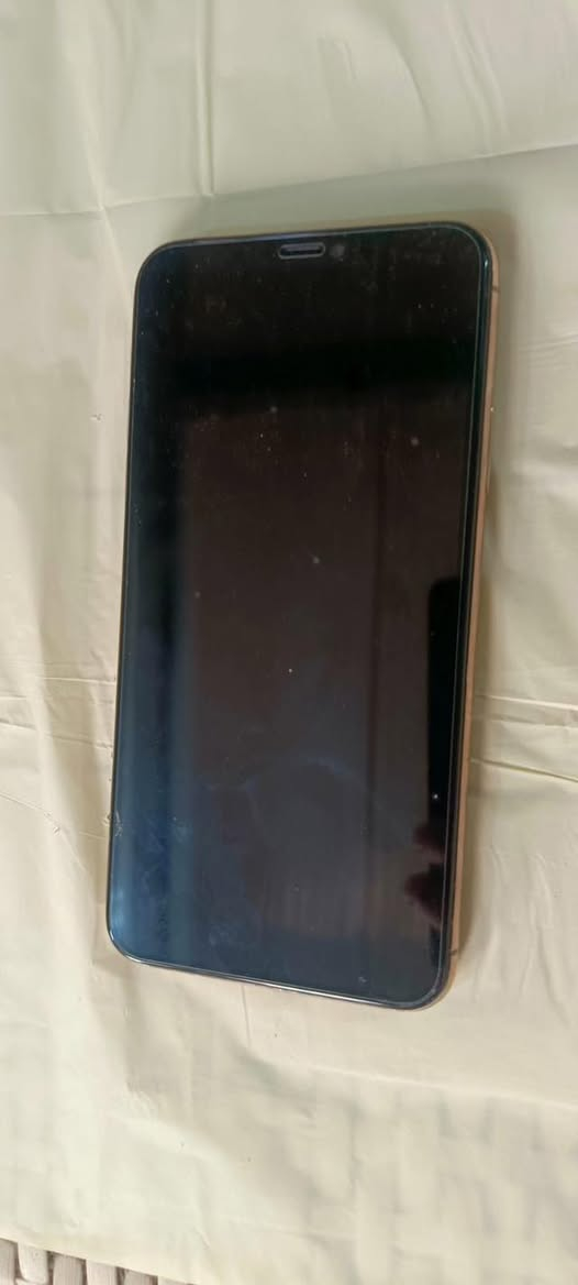 سلام عليم آيفون 11برو. ماكس
لون ذهبي. ذاكره 256فيس إيدي شغال نسبت البطاريه 100. مستبدل شاشه اصله 3ختيارات مستبدل +فطر بل ظهر ولباقي السعر 200قفل من الخير العنوان بغداد النهروان الرقم ***********
