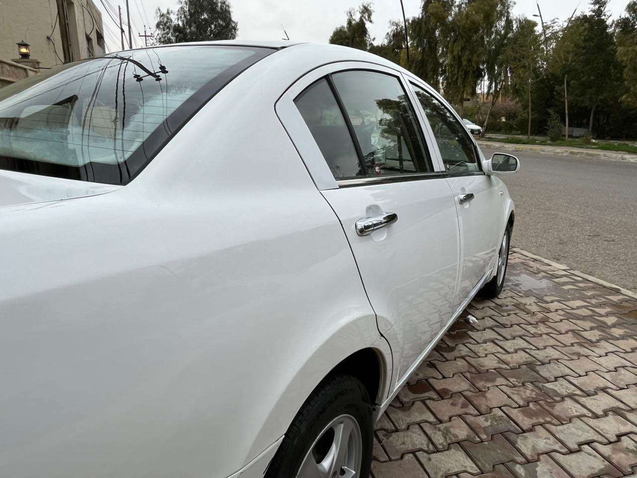 سلام عليكم
للبيع شيري a5 مديل 2013 كير اوتوماتيك 
رقم اربيل سنويه جديده لحد 2029 شرط التحويل 🫢سياره كلين بدون صبغ 💥محرك كير شرط ❄️تبريد تتدفئه شغال ♥️طخم تاير جديد صدر امامي خلفي جديد 🤌غرفتها جديده وضع شركه 🍒ترايها ناعمه وحلوه 
سياره جاهزه بدون مصرف 🚘سعر 58 بيها مجال قليل شراي خابر *********** مكان سياره كركوك كركوك, العراق
