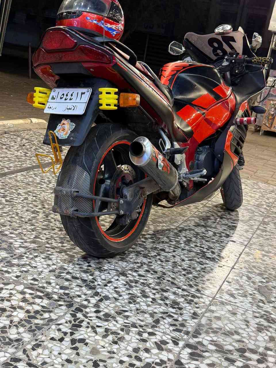 السلام عليكم
بطح قرش 400cc مرقمة رقم انبار دراجة مكفوله مناقصها برغي بكل وقت نكره والعزم البيها سعر خاص  باقي تفاصيل خاص. العنوان بغداد الجديده اتصال ***********
