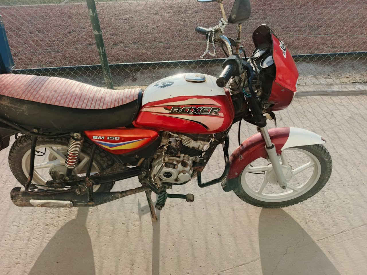 دراجه للبيع  اوراق اصواليه 2017 شغاله فول بس ارقم ضال ***********
