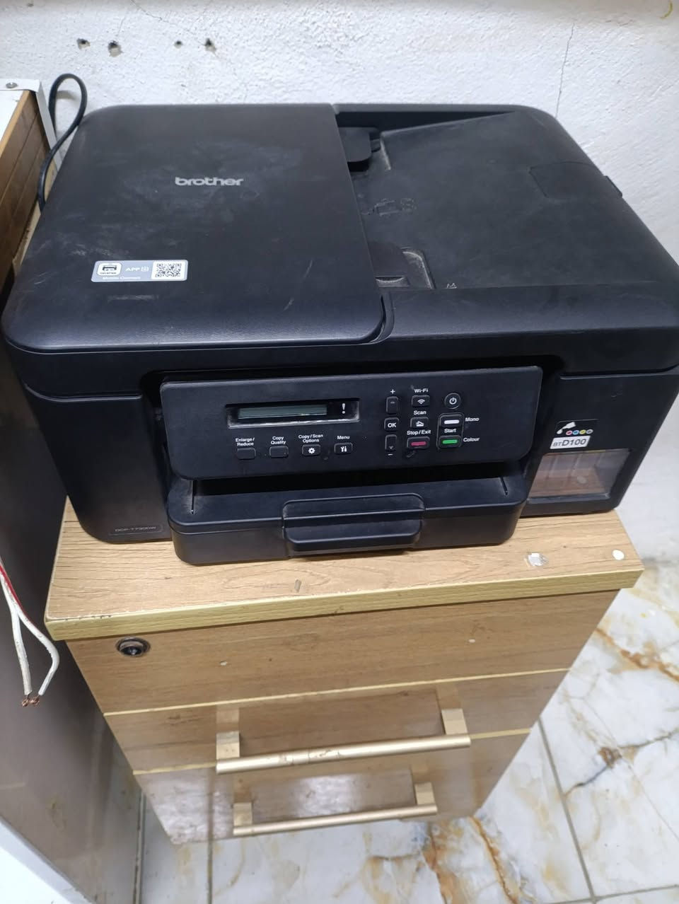 السلام عليكم 
طابعه براذر احبار استخدام قليل نضافة 100/100 شرط تفحص يلله تخذ وايفايف طبع على حاسبه وعلى موبايل شنو تريد صير طابعة صور فول فول وشرط تفحص وتطبع يلله تخذ عنوان بابل المسيب مفرق السده الهنديه *********** سعر خاص وبخدمتكم
