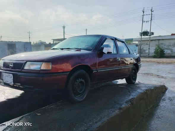 السلام عليكم
فكترا حجم16
نضافة فول
كير عادي
طخم تاير جديد
مكينة وكير شرط
مصبوغة جمالية
مابيها قطرة معجون
غرفة جديدة
وايرمنية كلها شغال
رقم نينوى شرط تحويل
سيارة ماتصرف عليها ربع دينار
صافية مصفية سيارة مال جنيا
سعرها47وبي مجال
مكانها موصل جانب الايمن
شراي اتصل على هذا الرقم
***********
لان مامتواجد علفيس
