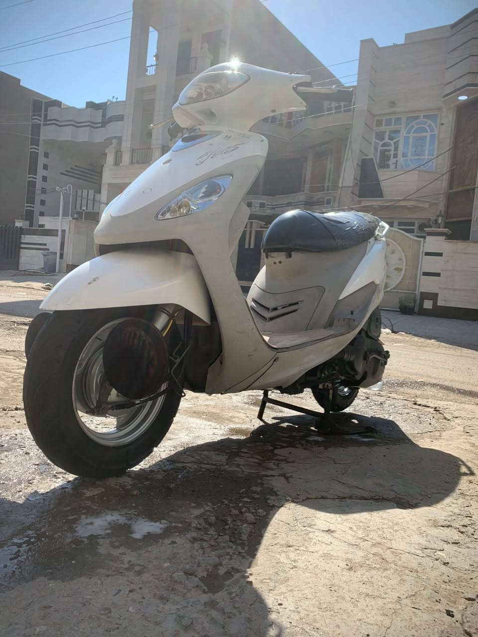 سلام عليكم للبيع ماكس منغولي دراجة بلادية كل نقص مابيها مختمة من اطول لطول بدون هورنات الشراي خاص او اتصال ***********جماعت البيع شراء لايراسلني مكاني بغداد الامين الثانية
