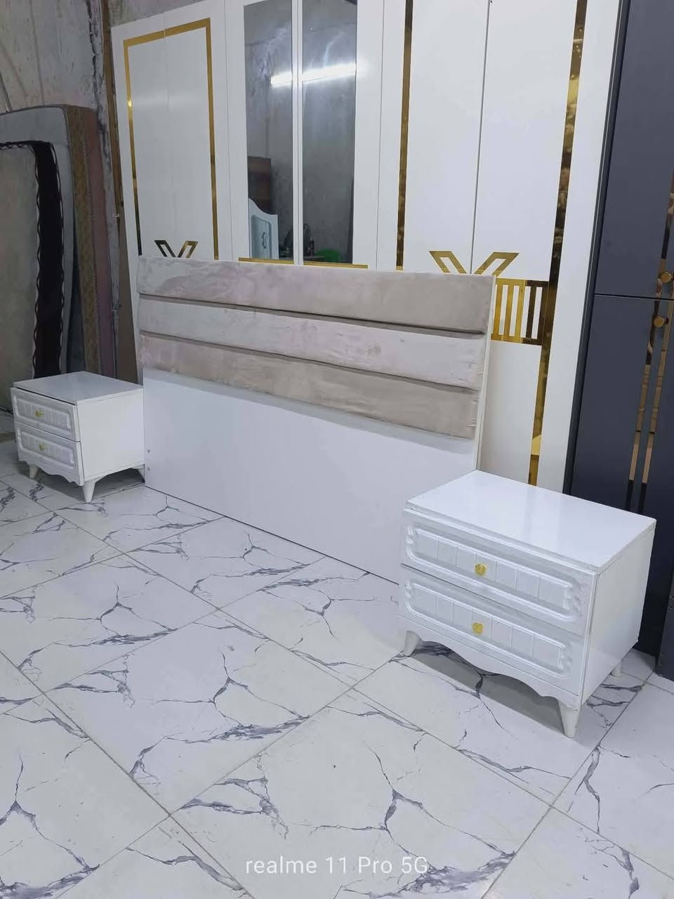 غرفة نوم كانتري مستخدم 
 نضافة95/💯
عدد القطع / 5 
نضام / أبواب 💢 
سعر 500 بيها مجال
شد ونقل داخل بغداد مجاني🚛
يوجود توصيل محافضات


**إذا كنت صاحب هذا الإعلان وتريد حذفه لأي سبب، رجاءا أرسل رسالة إلى الدعم الفني**