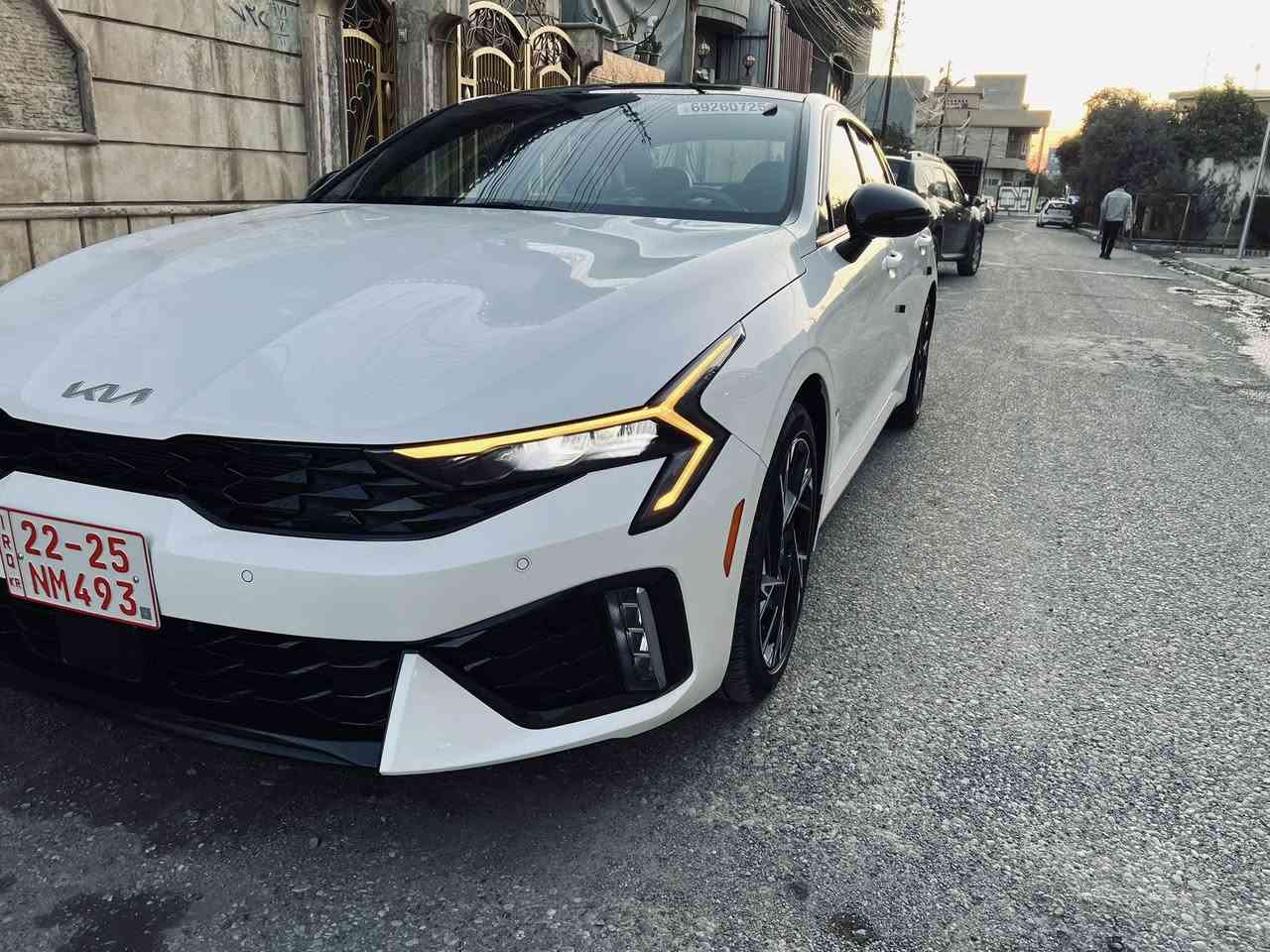 السلام عليكم K5 GTLin
كي فايف جيتي لاين 

دخول جديد

موديل ٢٠٢٥

رقم كاتي

تترقم شمالي 

ماشيه١6 الف ميل 

الضرر 

جاملخ خلفي وباب

المواصفات

عداد ديجتال 

بانوراما 

كشنات جلد داخل ابيض

تو ويل 

اللون ابيض

تدفئه كشنات 

رادار امامي

رادارات جانبيه 

هاند بريك بصمه 

أربعة أنظمة قياده 

تحديد مسار 

كروز سرعه 

وبقية الموصفات المعروفه 

السعر215$ وبيها مجال بسيط 

مكان السيارا موصل او اربيل

للستفسار على الرقم 

***********

***********
