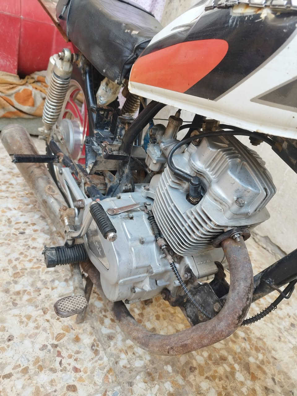 ‏‪0777 243 8992‬‏
دراجه لبيع بدون وراق مكفوله سعره 150 بيه مجال 👉مكان مغربه
