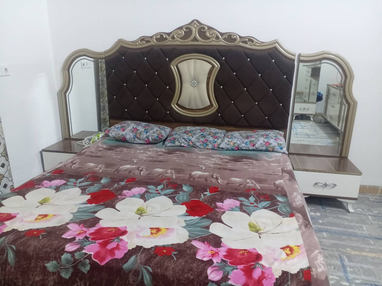 غرفه نوم ويا دوشك البيع السعر 750بيهه مجال العنوان عمل شعبي
***********
