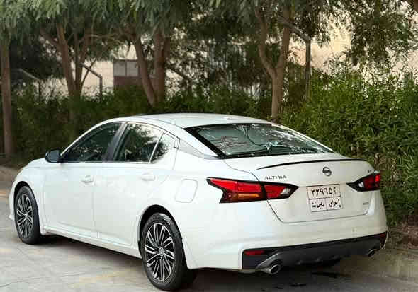 اللهم صلي على محمد وال محمد 
السلام عليكم 🫡 

اقرا التفاصيل كامل صور حادث وسونار موجود بالمنشور خابرني وتشلع عيوني 
نيسان التيما 2019 رقم السليمانية بسمي تحويل وكاله جاضر سنويه جديد تنتهي2027
فئه SR
بالنسبه للمواصفات 
السياره بلاص 1/1
سقف سلايت تشغل عن بعد 
كشن جلد +كشن كهربائي 
كشنات تدفئه 
سايد بريك بصمه 
شاشة كبير 
رادارات جانبيه 
شفتات ستيرن 
تحكمات جهتين 
كامرات جانبيه 
كارب بلاي 
شحن لاسلكي 
مقاعد خلفي شحن تابسي 
مري شفط+مري لابتوب 
لايتات عالي ناصي كله زنون 
حجم محرك2500
محرك كير وضع شركه برغي مامفتوح 
ماشيه 79الف 
دهن كير مبدل جديد 
دهن محرك مبدل جديد 
تخم تاير مبدل جديد 
صدر امامي خلفي جديد
سبير مانازل 
بصمتين مع السيارة 
ملاحضه السيارة مكفولا من صبغ وتبديل 
فقط 3اماكن بارد مصلح BDR
مكان السيآره كركوك قضاء داقوق 
السعر158بيها مجال 
***********
