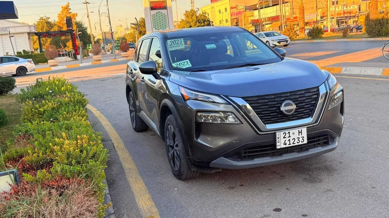 السيارة في كركوك🚦🚦
الموديل/ (2023)

محرک ٣سلندر توربو سيارة بيها تحديث نظام شركة نيسان يعني بدون بدون دوانز بشرط

رقم السيارة// سليمانية

بيها بطاقه// بانزين 

 المسافة المقطوعة//(55الف ..

السعر مناسب بالنسبة سيارة بالسوك

بالنسبة سيارة كلين لا ضربة ولا صبغ لا كلير لا تبديل قطع كلها على وضع شركة فقط تعديل نص إصبع بسيط بصندوق سيارة 

سيارة بيها دوشمة جديدة وكاعيات دبل ربل على كافة اجزاء سيارة مع غطاء  صندوق 

سيارة نظيفة كلش  👍👍

✅✅المواصفات ((SV))

➖➖➖➖➖➖➖➖➖

**بصمة تشغيل عن بعد مع التدفئة والتبريد (auto).. ..

**حساسات امامي خلفي(محيطية)....

**كشن سايق (كهرباء)...

**تبريد ديجتال قطعتين(امامي خلفي)..

**بصمة فتح وغلق الابواب /بصمة تشغيل السيارة..

**ويل كب (لوك)مع تخم تايرات (شركة)..

**نظام (Auto Hold)..

**دخول ذكي وبصمة الابواب 

**(Aux,blutooth,USB,Andriod)..

**رادار نقطة عمياء في المري الجانبية مع نظام التوقف..

**حاجب ليد زينون مع لايتات زينون بلادي(LED)..

**اشاير بالمري الجانبية..

**تحكمات ستيرن جهتين مع الرادارات وتحكم بالسرعة ..

**بريك بصمة(AUTO)..//(AUTo Break)…

**تحديد مسار عله الطريق(خطوط البيضاء)..

**نظام صوت عجيب(Boos@)..

**شفتات ستيرن..

**لايتات مبرمجة ويه الرادار حسب الحالة تصعد وتنزل..

**توقف ذاتي عند وجود جسم غريب عند الرجوع(R).

**توقف ذاتي عند وجود جسم غريب عند القيادة(D).

**قيادة ذاتية مع كروس السرعة مع الرادار(AUTO).

🔴🔴السيارة عله وضع الوكالة كير ومحرك وكهربائيات وبدون أي خلل (صفر مسج)انطيك اياه بشرط عله وضع الشركة..

ملاحظة//كتلوكات الشركة مع الكاعيات عدد(٢)كاربت وربل أصلي شركة وياهن مع العدة كاملة …

**رقمي لجاد بالشراء (*********** عليه واتساب)🌹🌹
