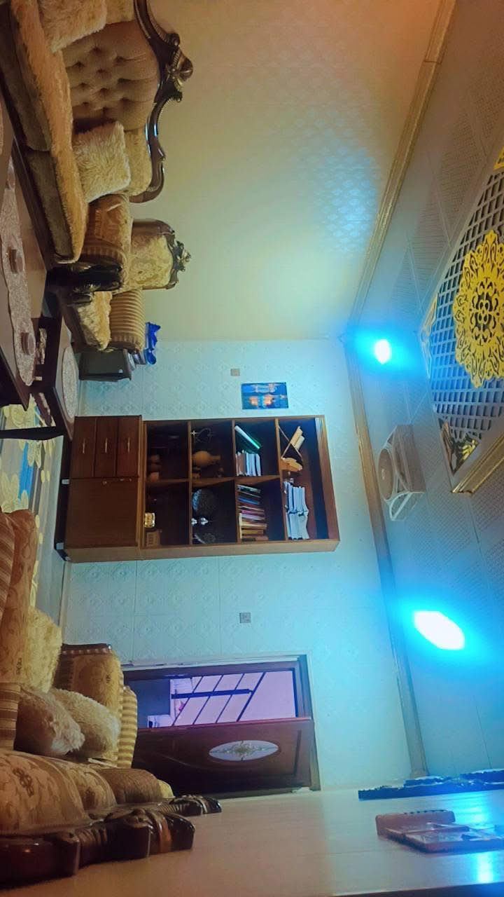 بــسم اللّــه ألرحــمن ألــرحيــم
دارللــبـيــع  طــابــو صــرف بسعر مميز جدآ

مسـاحـة 200متر    واجهــة  10✅  نــزال  20

مـوقــع كركوك اسواق انور قرب صيدلية الكواكب 

محــتويات الــدار✅ طابقين
كراج حديقه استقبال مطبخ هول غرفة نوم 2 صحيات 
ارضيه طابق اول صب 
طابق ثاني بناء حديث  استقبال مطبخ غرفة نوم ٣  صحيات عدد ٢ 
ارضيه طابق ثاني سيراميك 

💵الســعر 138مليون وقابل للمعاملة💵

***********
