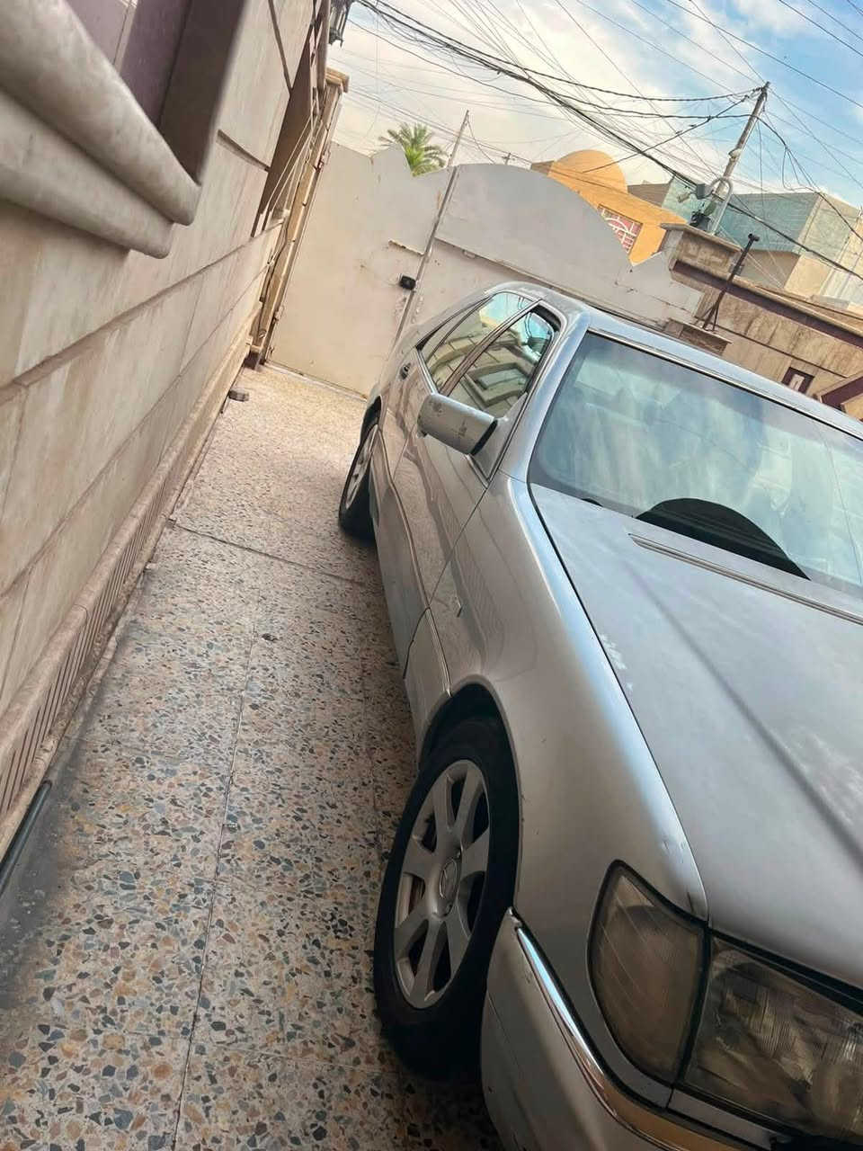 السلام عليكم من رخصه مدير الادمن مارسدس موديل 1992 شبح محرك 6 سلندر بلاد تابوت فتحه كير جديد بدون صبغ بلاد بلاد السياره رقم أربيل ترهم  مراوس وبيع وانطي  فرق مكاني الكاضميه السعر 60 وبيه مجال حك الجيه 

رقمي ***********
