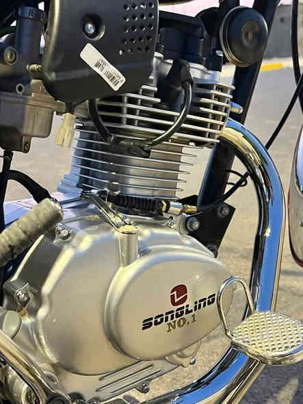 سلام عليكم دراجه سونك البيع موديل 2024دراجه جاهزه من كلشي كهربائيات كله شغاله محرك مكفول أوراق مكاني المزرعه دراجه سعره 650 وبيهه مجال قليل 
***********
