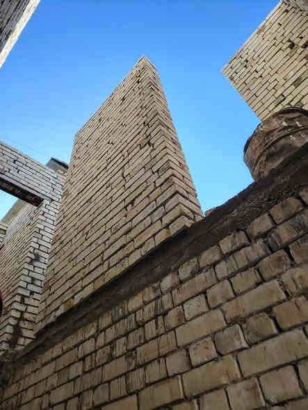 سلام عليكم
خلفه بناء طابوق وبلوك لباخ سمنت. مڪاني بابل. 
متفرغ حاليا اتصل ع رقم. 
***********
***********
