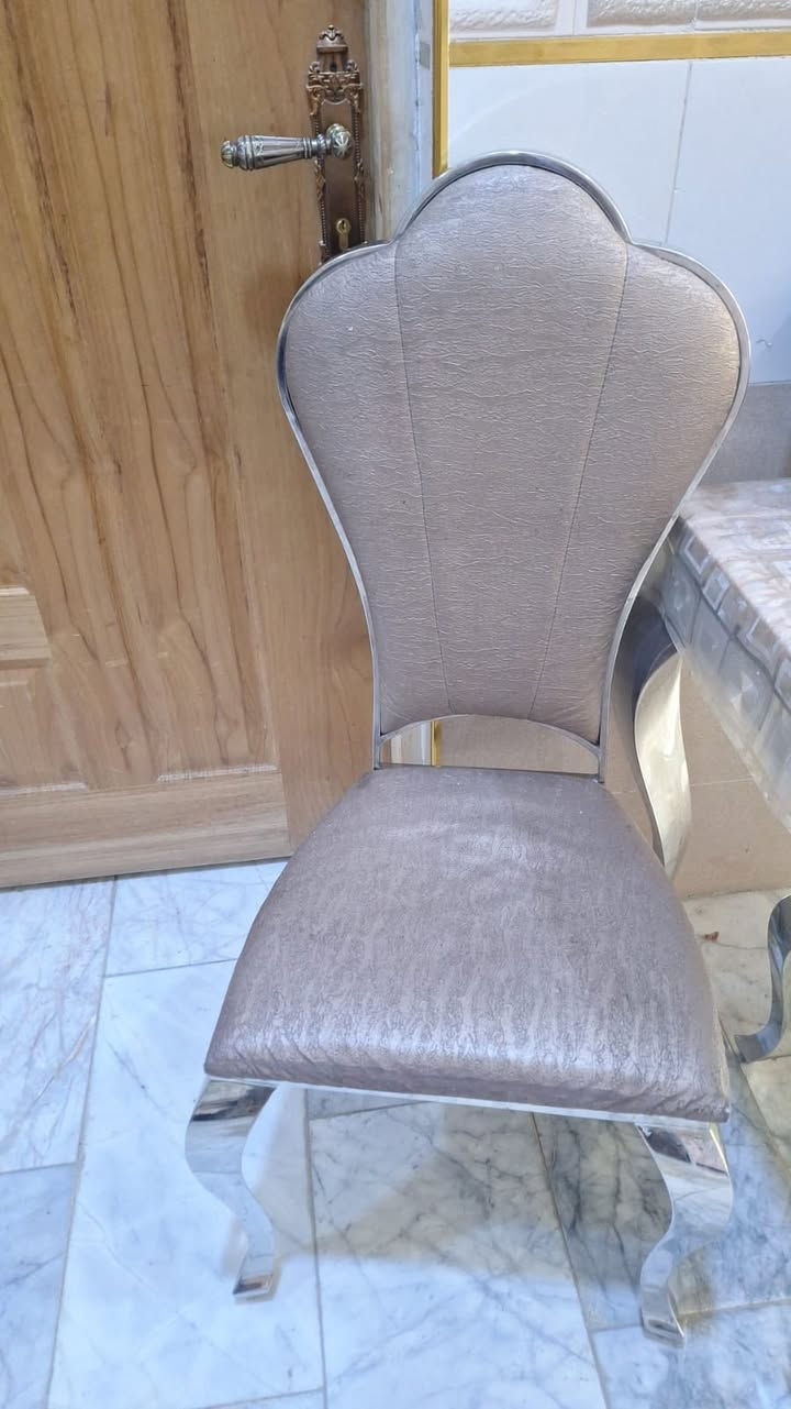 ميز طعام مرمر تكمه نضيف جدا للبيع السعر 300


**إذا كنت صاحب هذا الإعلان وتريد حذفه لأي سبب، رجاءا أرسل رسالة إلى الدعم الفني**