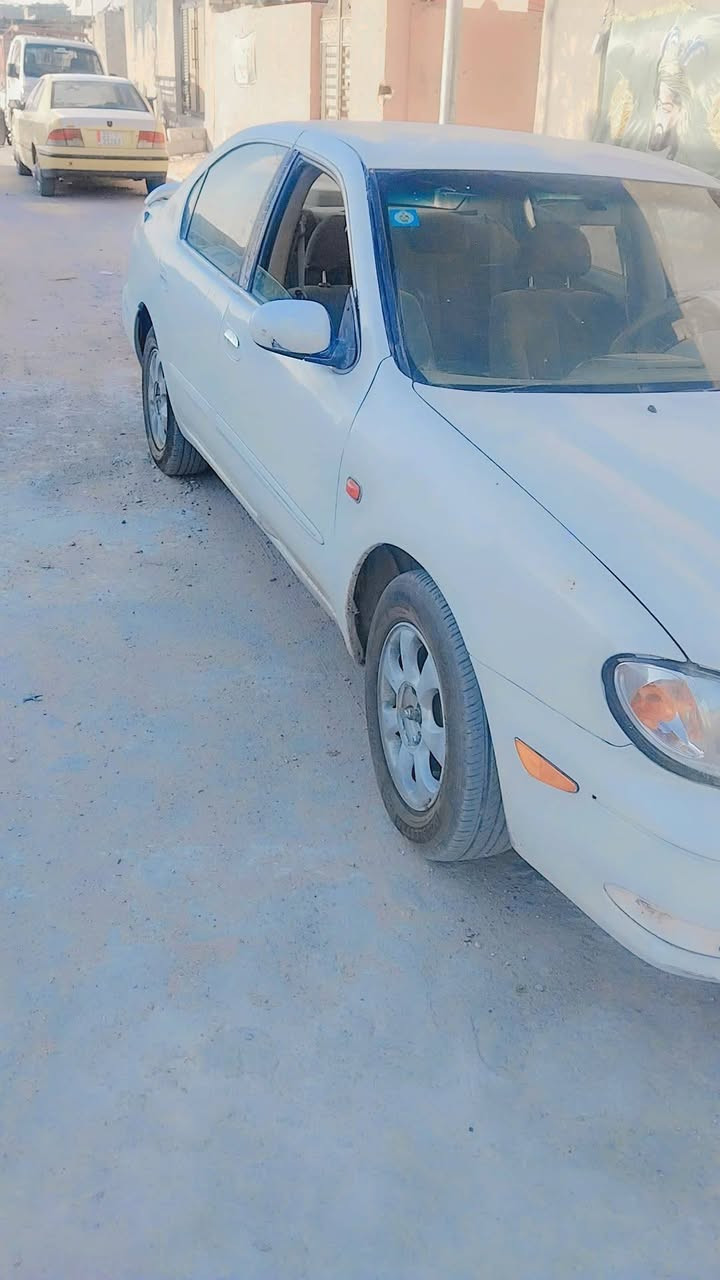 نيسان سني موديل 2001 ياباني رقمها واسط انجليزي سياره اوسه بس تبريد تخم تاير ماكينه مقفوله جير سياره حلوه مرتبه سعرها 36 مكانها بغداد مدينه الصدر ***********
