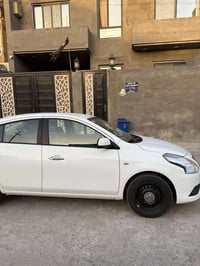 نيسان سني • ٢٠٢٣ • ٣٣٠٠٠