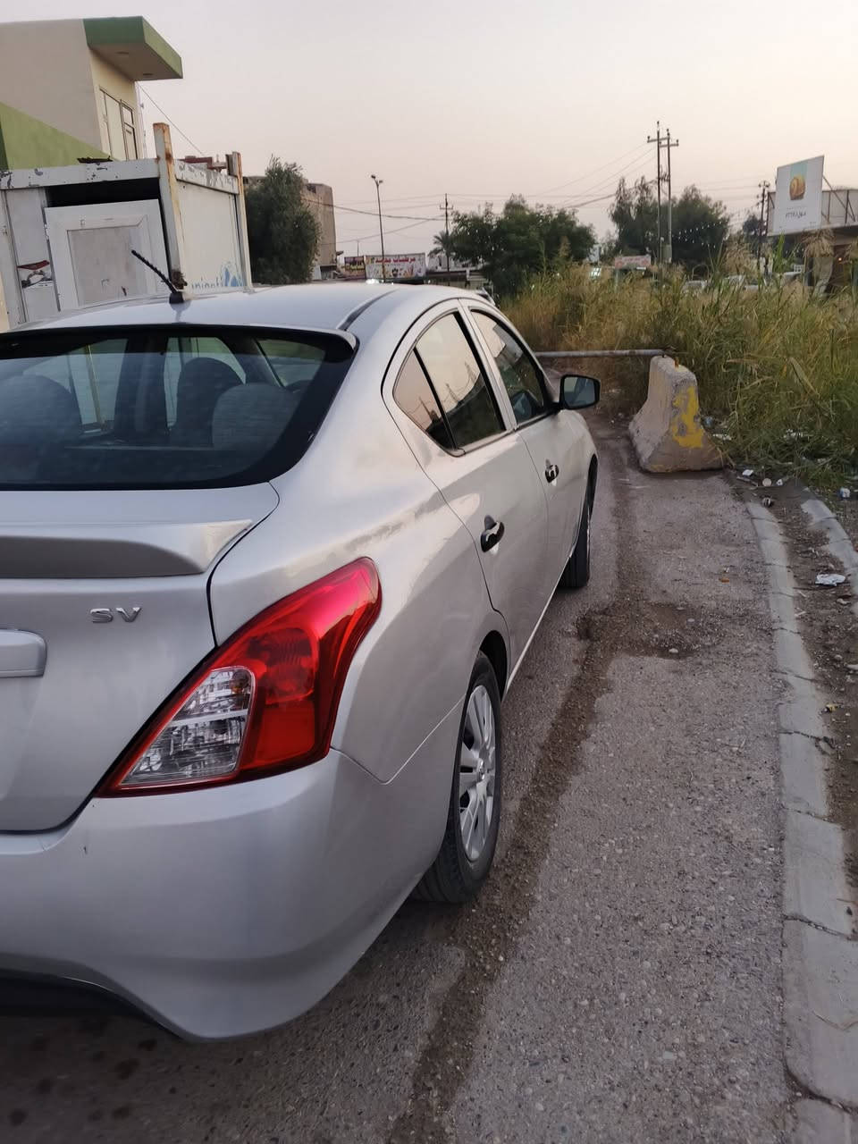 نيسان فيرسا كير عادي
وارد امريكا.2018
ماشية 87ميل
ضرر قطعتين قبغ جنطة وجامرلغ خلفي 
رقم بغداد جديد باسمي تحويل ثاني يوم
سنوية نافذة 20يوم
سعر 87 بيهة مجال 
***********
ديالى خانقين
