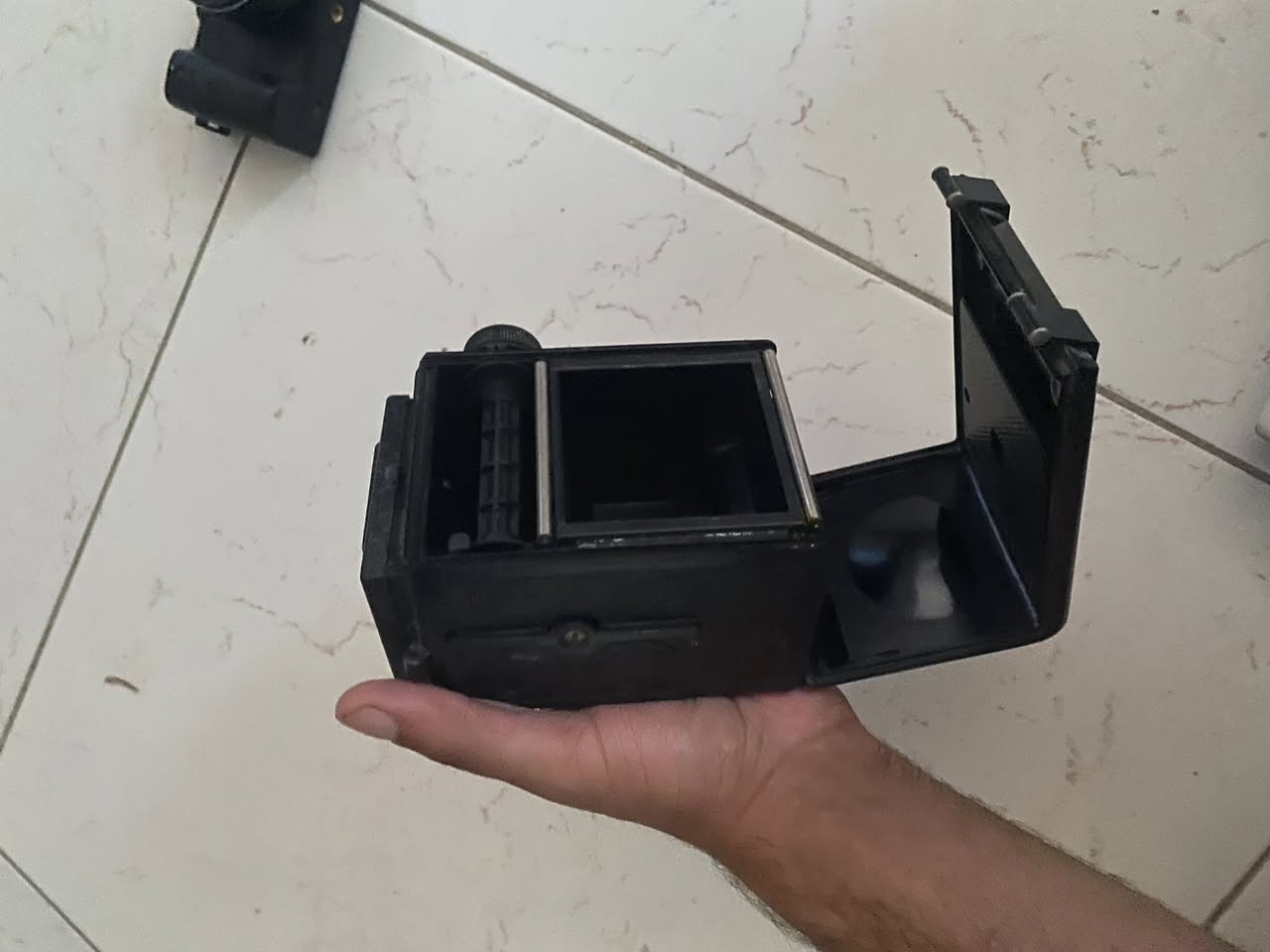 كامرتين البيع وحده منهن انتيكه قيم واخذ


**إذا كنت صاحب هذا الإعلان وتريد حذفه لأي سبب، رجاءا أرسل رسالة إلى الدعم الفني**