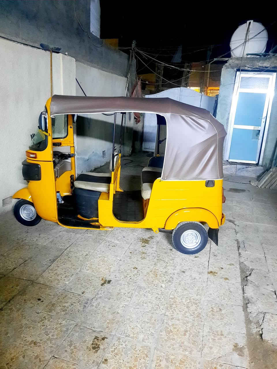 تكتك  2020 شهر 11 رقم سنوية كفالة عامة

السعر  6600

رقم  ***********

المكان بغداد / حي النصر
