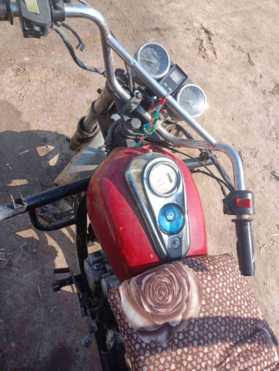 السلام عليكم اخوان ستوته كلك للبيع شاصي مكفول محرك ٢٠٢٤مكاني كربلاءسعر٧٠٠وبيه مجال سلف وهندر نكره***********
