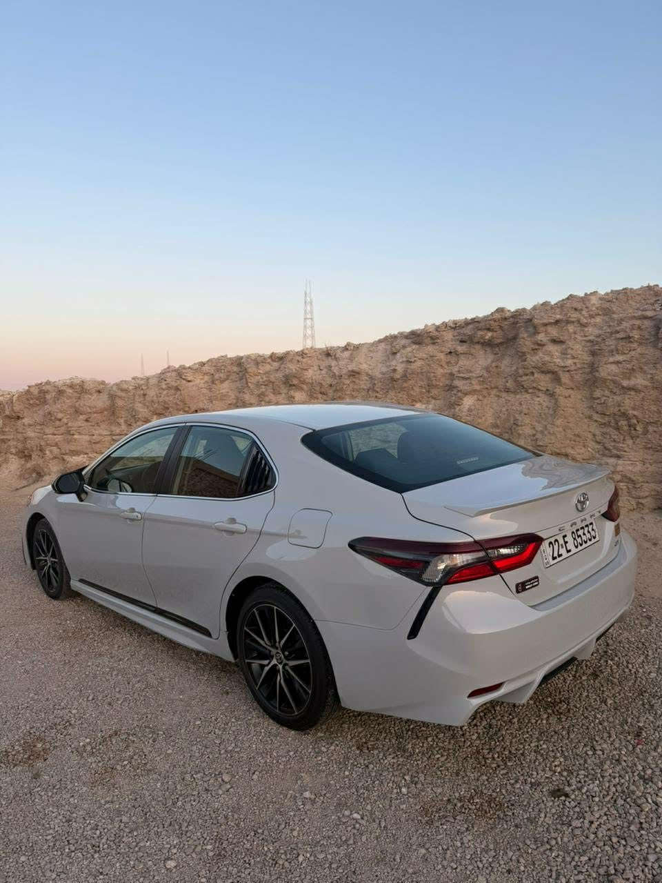 السلام عليكم 
كامري 2022 
فئه se بلاص 
بصمه 
رقم اربيل مميز
لون إسمنتي مميز 
ماشيه 39 الف 
حادثها حافه البنيد فقط بدون دواخل 
بدون ايرباك 
سعرها 210 
***********
***********
