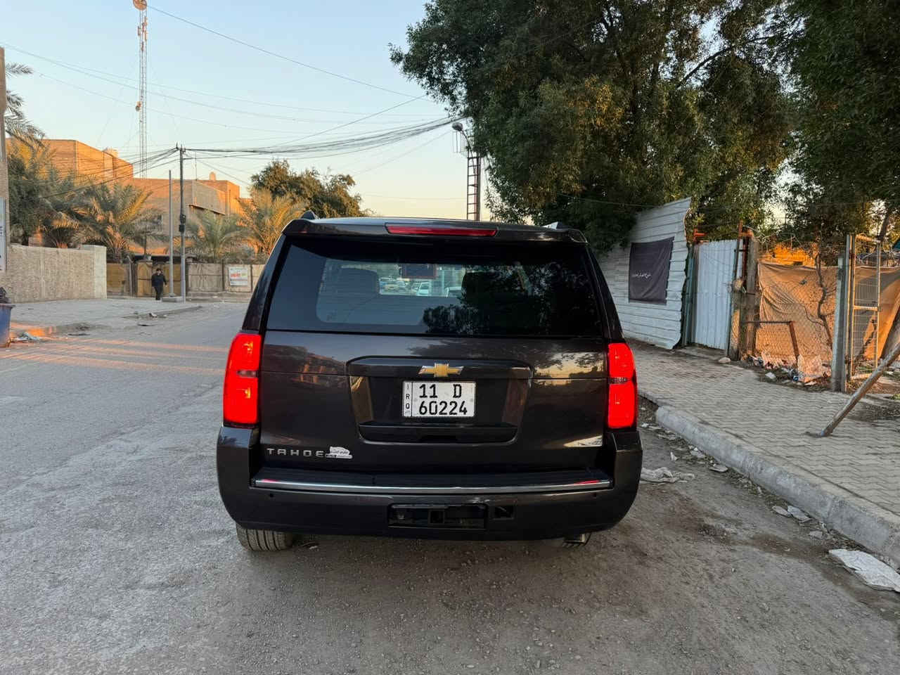 السلام عليكم للبيع تاهو موديل ٢٠١٥ رقم بغداد بأسمي فئه السيارة LTZ فول مواصفات السيارة جاهزة بالخير على الياخذه صور الحادث مرفقة بالمنشور بيهة صبغ ٤ قطع بدون دواخل كير مكينه صدر بطاريه تبريد كهربائيات كله جديد السعر ٢٦٥ وبيهة مجال مكان السيارة بغداد شارع فلسطين اي استفسار ***********
