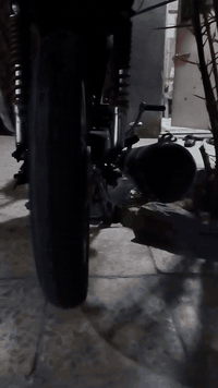 2019كلك دراجه دخانه ساعه تكطع وساعه وترجع 275 نجف حي ميلاد وبيه مجال حك جيه دراجه لاه أكلك ماه مسروقه ولاه هم يحزنون اي واحد يجيك يكلك مالتي جيبه وتعال تستلم فلوسك وكتله ودزه وياك 😂
مراسله خاص *********** رمش ودك عليك
