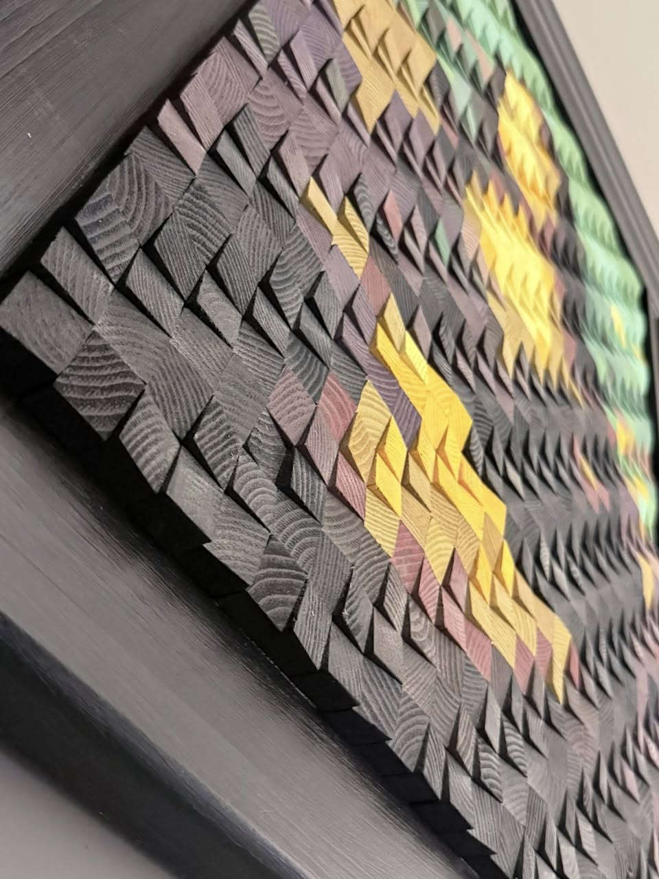 لوحه الموناليزا تصميم نادر ويدوي والوحيده في العالم 
.
مصممه من قطع او مكعبات أخشاب
.
الطول 1 متر
العرض 75 سم
.
السعر للاتصال على الواتس اب : ***********
العنوان : بغداد العبيدي
