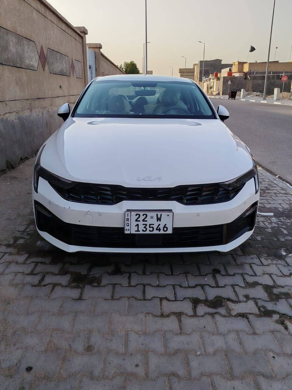 سلام عليكم
K52025 خليجي كفاله عامه 
ماشيه 45000
فول موصفات عده البنرامه 
مكينه 2500 تنفس طبيعي
كشنات جلد 
بصمه
ترحيب 
تبريد شاشا 
داخل بيجي
حساسات امامي خلفي 
مري شفط 
ترحيب عند الاقتراب
سايد بريك كهربائي
رقم اربيل تريد تحويل تريد وكاله 
العنوان البصره 
السعر 213
للاستفسار ***********

