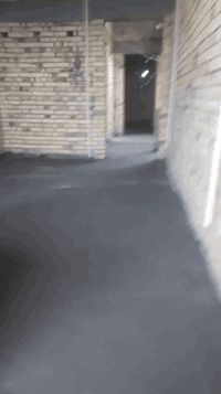 سلام عليكم اخوان احنه نشتغل صب نضافه بيتونه تصليطه صطح كراج ارضيه رباط طارمه جميع الصب كادر متكامل بسعار مناسبه **********************
