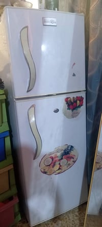 ثلاجه • نظيفه • تجميده يخبل