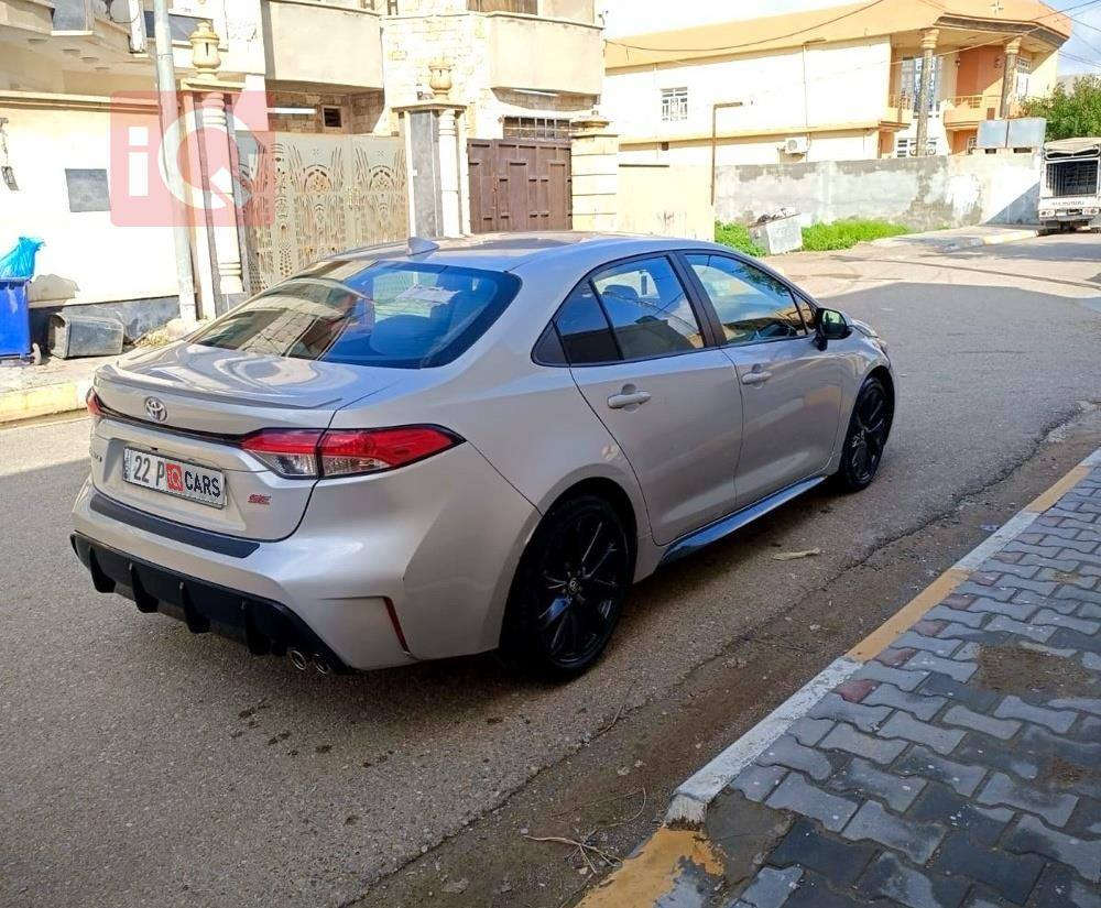 كورلا 2023 SE بانزين وراد امريكي..... السعر (132)
سياره حلوه و جاهزه من كلشي شغل و تطلع ماشيه ٢٢ الف 
محرك 2000 لون سلفر باسمي سياره
سياره ضررها فقط ربع البنيد مصبوغ و بيها طخه بطرف شاصي
مكاني بغداد 
رقمي للتواصل ***********
