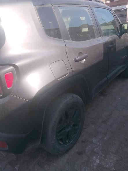 ابيع بدون تصليح كازكيت بيها٢٠١٨
تريل هوك 

حره بسمي 

فقط كازكيت حادثها غرق لدوسة

رقم بغداد
***********
