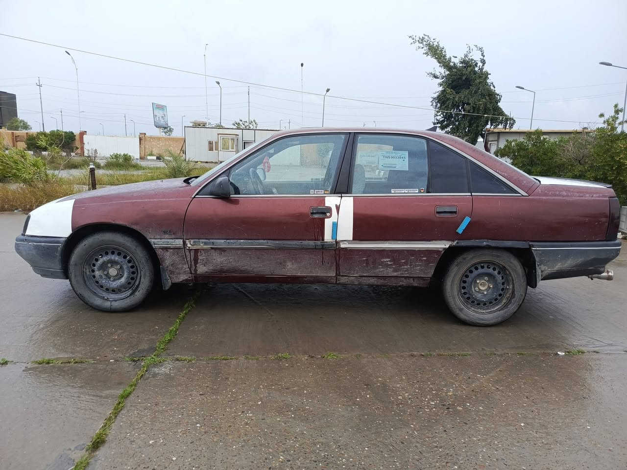 السلام عليكم ورحمة الله وبركاته
اوبل اوميكا موديل 88 للبيع كامله مكمل بس تنكر سلف وتمشي غرفتها حيل حلوه فتحه بلسقف بيها سلايت كهربائات كلها شغاله لايت هورن سماعات مسجل كلشي شغال ما عده البك لايت الخلفي الي وره السايق كلوبات محتركه مالته صدر امامي خلفي جديد 

تخم تاير صار 4 اشهر من شاده باتري صار 6 اشهر من شديته السياره رقم كركوك الماني ار سنويتها بأسمي تنتهي 2028 

بيها طخه مثل ما موضح بلصوره بلجاملع الخلفي عنواني تكريت الديوم السياره ب 28 وبيها مجال رقمي هاذ واتصل 

‏‪***********‬‏
