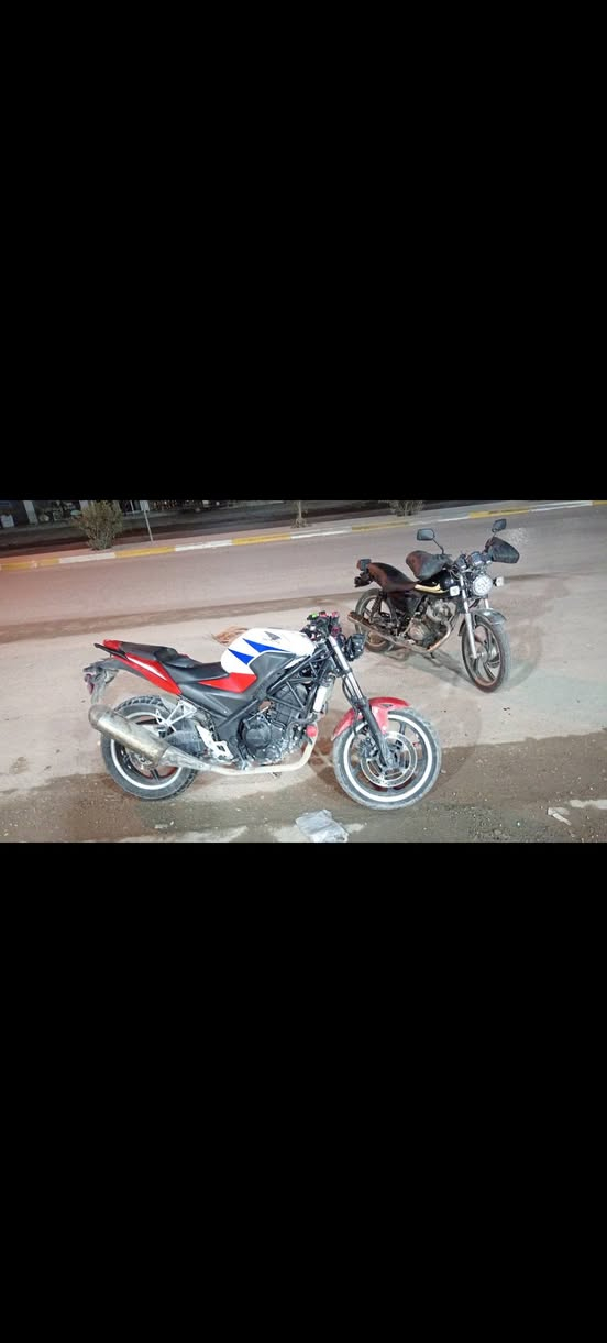 السلام عليكم ورحمة الله وبركاته اخواني اعرض لكم دراجة نارية محرك بارت 200 عيتاني
وشاص دراجة جيني ب٣٥٠ الف مكان اربيل


**إذا كنت صاحب هذا الإعلان وتريد حذفه لأي سبب، رجاءا أرسل رسالة إلى الدعم الفني**