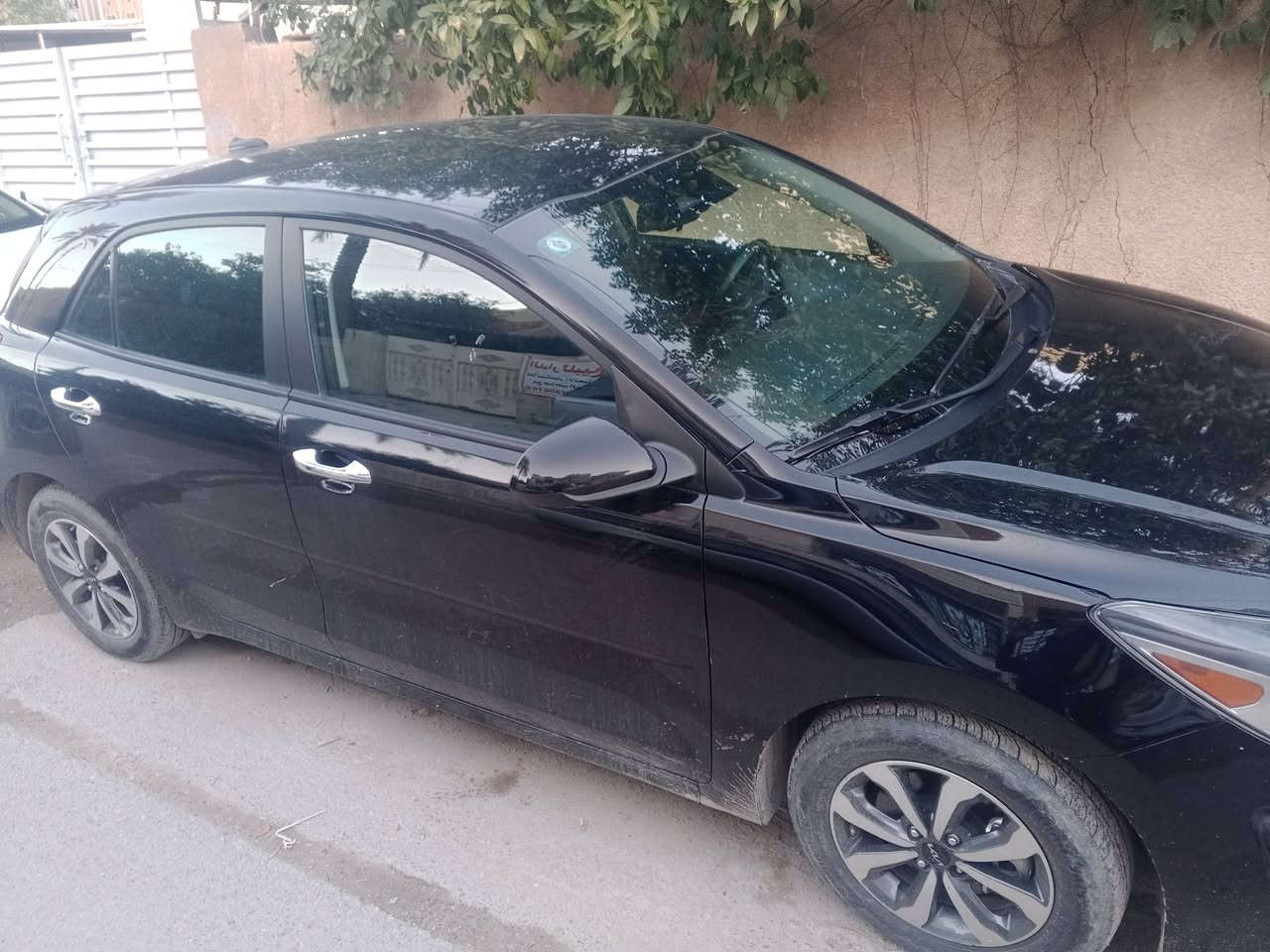 سلام عليكم كيا ريو ٢٣ وارد امريكي حادثه جاملغ وبنيد مواصفات بصمه تحكم ماشيه ١٢ بغداد عارضها ١١٥ بيه مجال ***********
