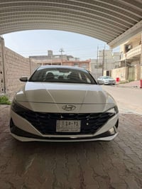 افانتي ٢٠٢١ • ١٦٠٠ بنزين • رقم البصرة