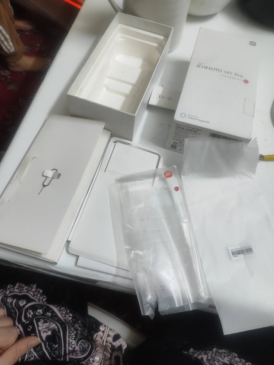 شاومي ١٤ تي برو. ذاكرة واحد تيرا. اخو الجديد لبيع. مكان الدورة  الشراي يتصل سعر ٦٠٠ وبي مجال 
*********** واتساب فقط
