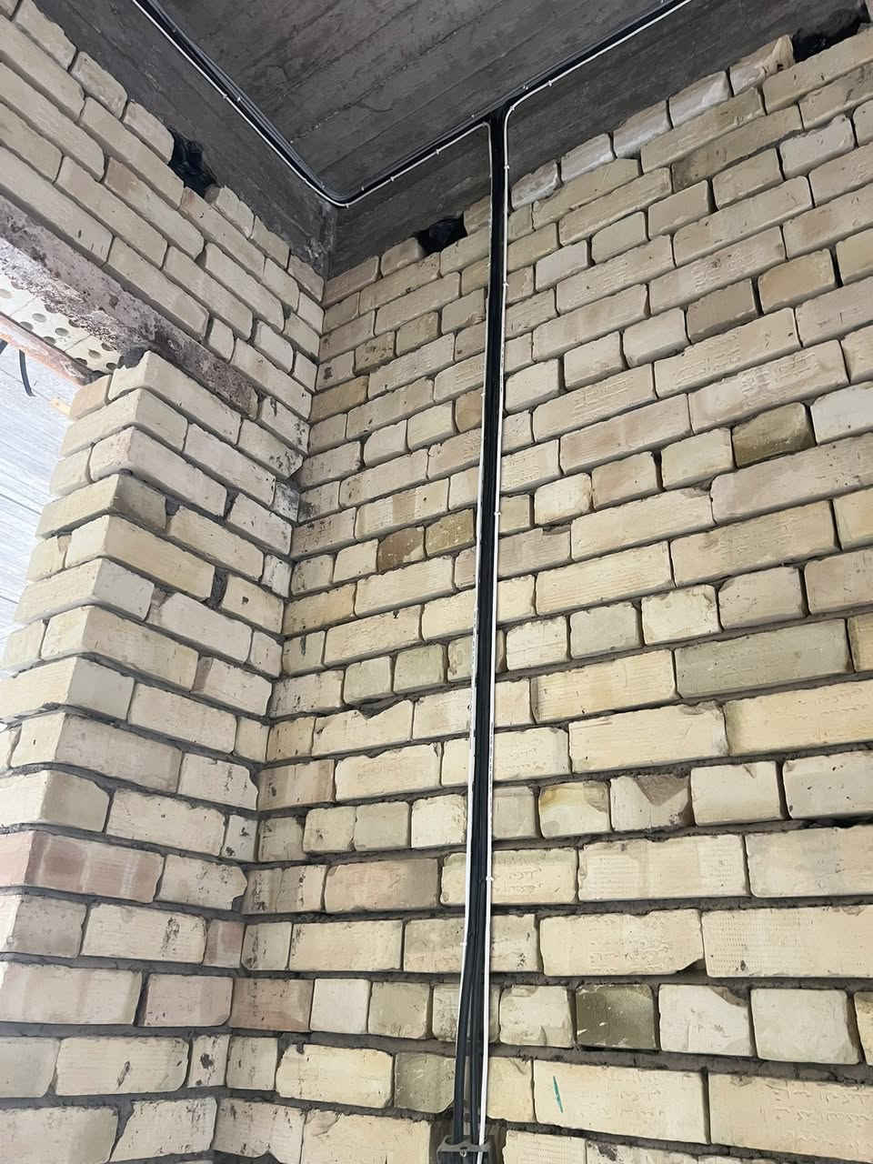 تأسيس بيت سيمنز في كربلاء اخوكم منتظر الكهربائي ***********
