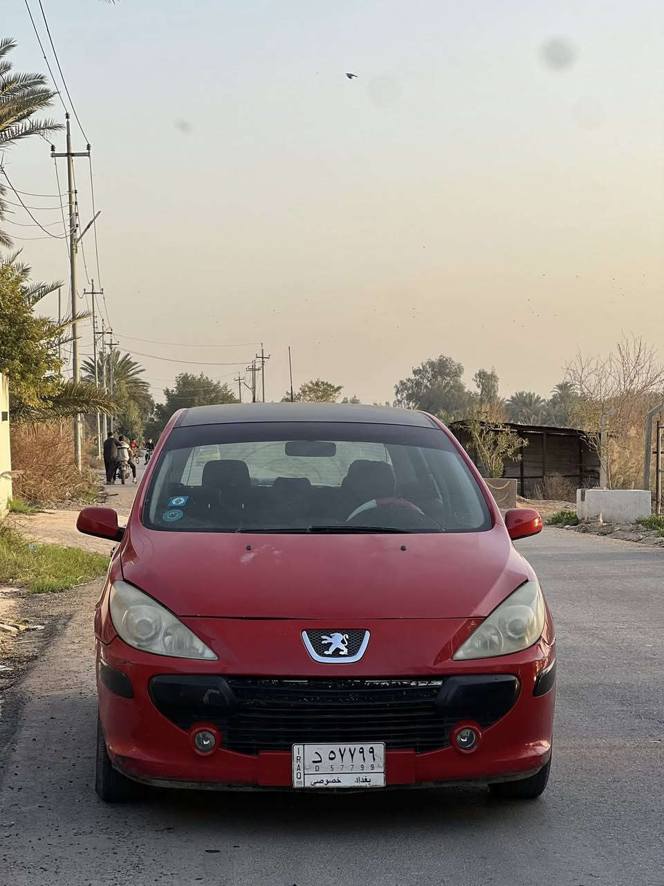 السلام عليكم بيجو 307 للبيع
بيجو 307 للبيع جاهزة كاملة من كلشي بدون اي نقص 

بيها صبغ فقط باب خلف السايق 

كير مكينة كفالة 

تبريد كمبريسر جديد كامل وجاهز 

رقم بغداد 

***********
