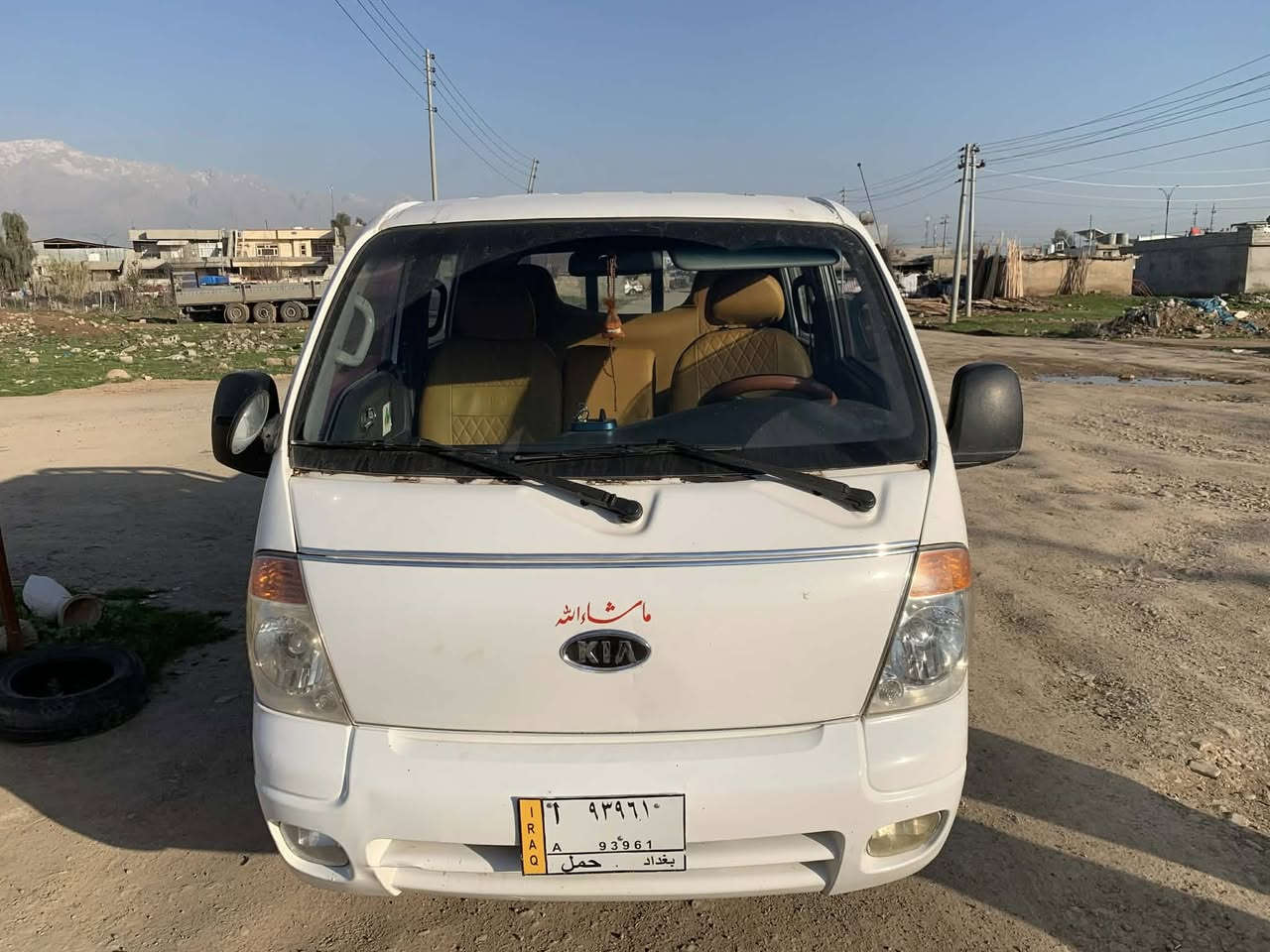 کیا دەبڵ قەمەرە مۆدیلی 2008 مەکینە ڕەشی 3000 سەیارەکە بڕاوەیە بە شەرتی گێڕ و مەکینە و تەقەو ڕەقە شەش تایەی تازەی لەسەرە سعری 65گەڵاو معامەلە ***********  ***********
