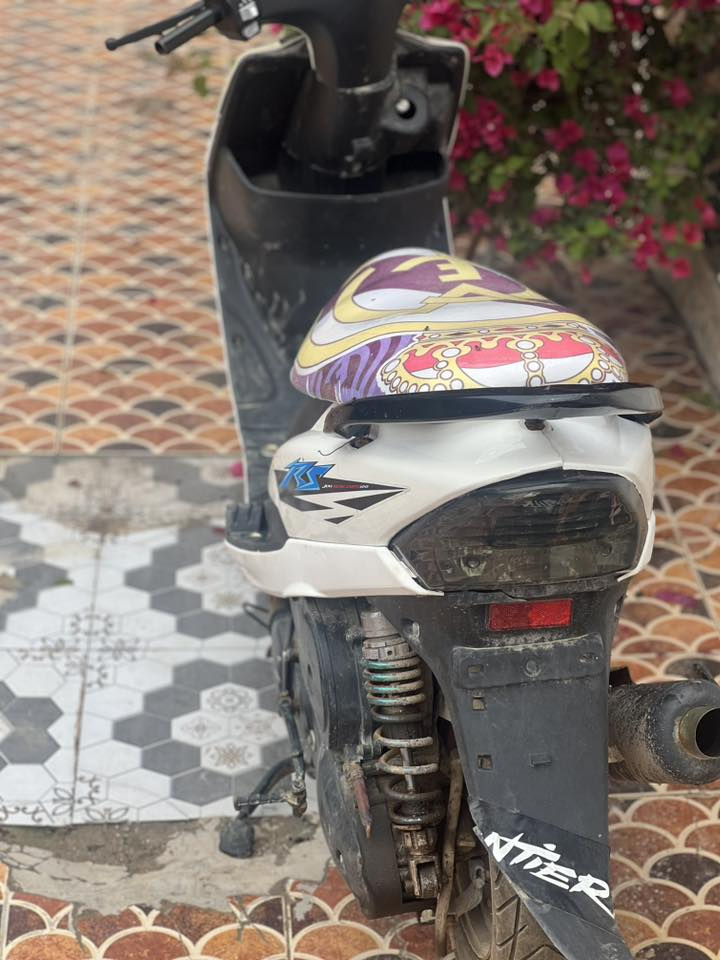 دراجه ماكس عدله تعمير بوشه 55 السعر 450 بيه مجال ***********
