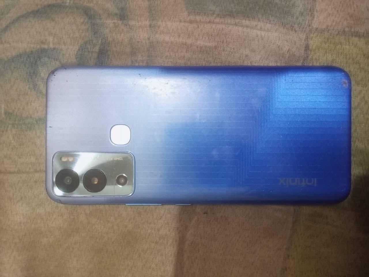 سلام عليكم مبايل lnflnix HOT12 البيع السعر 55 وبي مجال التواصل *********** مراوس عادي
