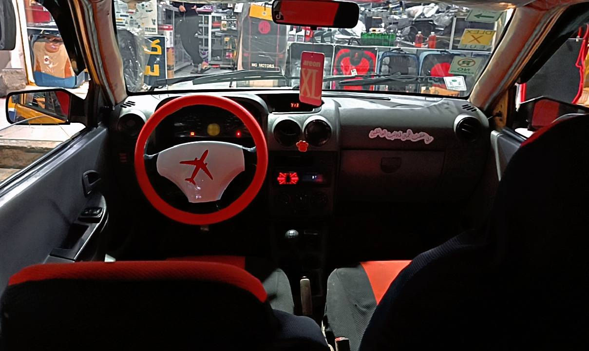 16
دفتر بانزين 
شرط تحويل 
سايبه للبيع موديل 2012 رقم بغداد مشروع وطني  سنويه لحد 28كير محرك بل شرط قفل مركزي جامات2 كهربائي تبريد تلج استيرن باور تايرات 4 جديد سياره جاهزة بدون ضربه وصبغ كلها على بلاد شركه سعرها 16 ورقه قفله بدون معامله شراي خابر كركوك حي عسكري  ***********
