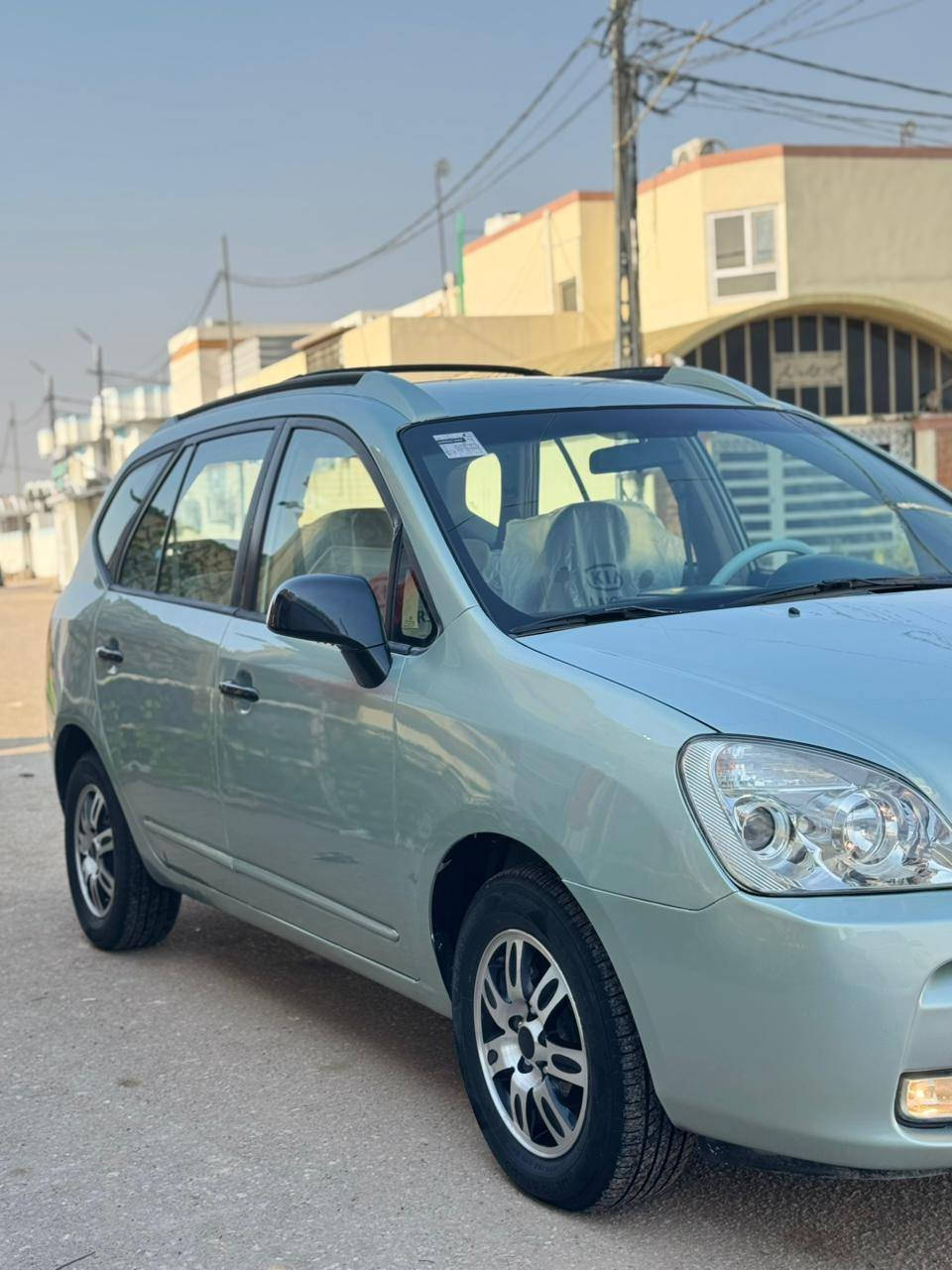 السلام عليكم كيا كارينز موديل ٢٠٠٧ بدون ضرر ٧راكب مكينه حجم ٢٠٠٠ مكينه وگير جدد حداديه جديده تبريد شغال قطعتين تخم تاير جديد سنويه ٢٠٣٠ بأسمي السعر ٩٥المكان نجف ***********
