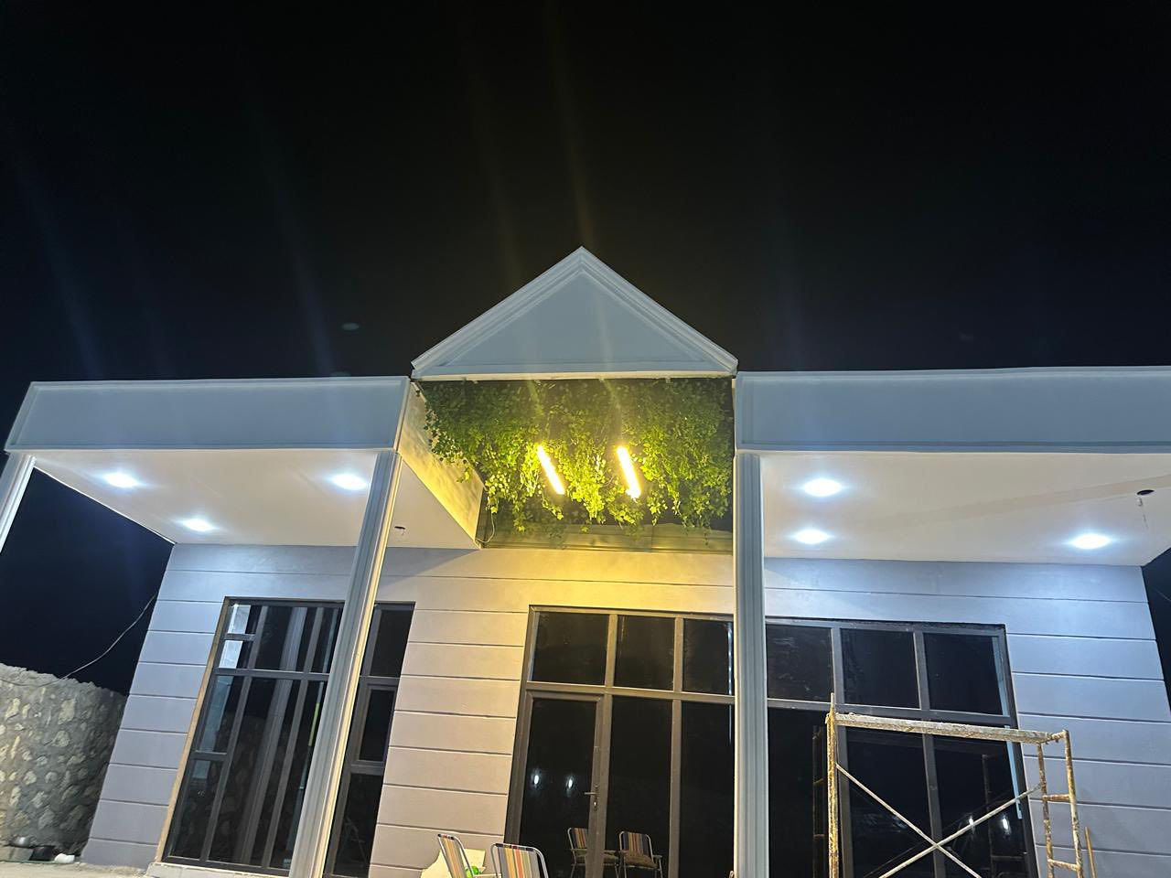 #مزرعة للبيع في الديوانية طريق الدغارة خلف مطعم واثق تبعد عن الشارع العام 200م
زراعي

ـــــــــــــــــــــــــــــــــــــــ‎ــــــ………
المســاحة 700م
الواجهة 15م
السعر 65

ـــــــــــــــــــــــــــــــــــــــ‎ــــــ………
تحتوي على منزل
غرفة /صالة/مطبخ/مجمع صحي

ـــــــــــــــــــــــــــــــــــــــ‎ــــــ………

للأستفســار عن الاسعار والعروض المتوفره افتح الرابط التالي
‏https://wa.me/c/9647809584788
أو مراجعـــــة 
#مكتب #القسيم #للعقار 
(عنــوان المكتـــــب)
ام الخيــل شارع السايدين الرئيسـي
مقابل مجمع الفنجان للأراگيل
قرب مجمع الحسناوي
 او الاتصـــــــال
 على الارقام التاليه
 *********** 📞
 *********** 📞
