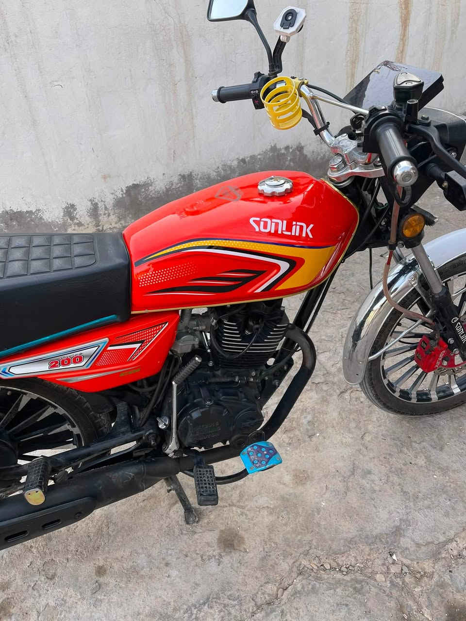للبيع درجه موديل 2025

محرك 200
سعر 750
بيه مجال 

‭***********‬
