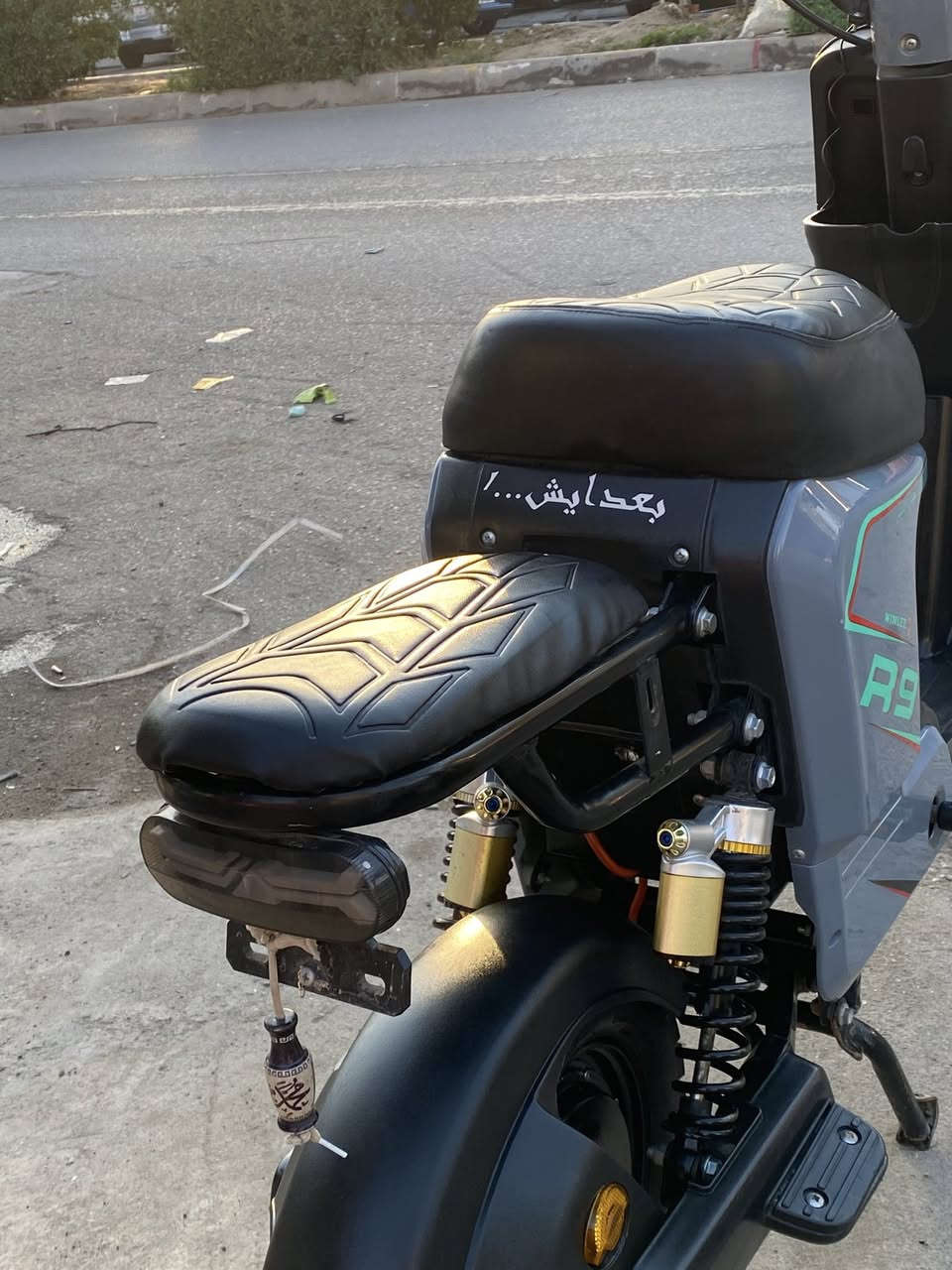 للبيع دراجه شحن للبيع جديده حيل ماطور كامل من كل شي بريك دبل باتري مضبوط ماطور مايتعبك ابد كامل مجهزه على ايدي ماطور اني محتاج وبيعه ماطور سله كامل تجوه وره السعر 450بي مجال بصيط ***********
