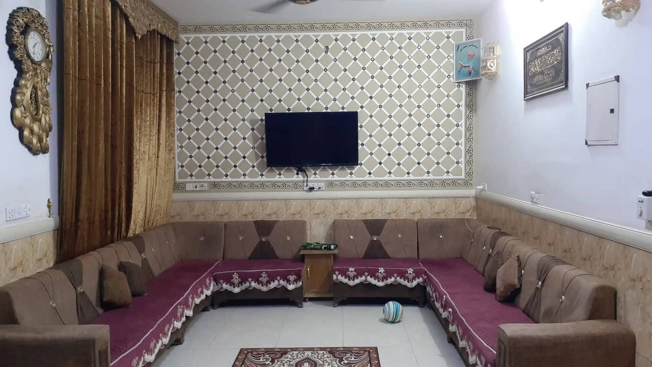 بناء2020 حديث قاطين في حي العسكري شارع 12 على ساحه خضراء 🌳

نافذ على شارع 20 السايدين يتكون 

من طابقين 

كراج سياره
حديقه داخليه 
استقبال كبيره 
مطبخ حار بارد 
صاله عدد 2
غرفه عدد 6
صحيات عدد2 
صحيات غربي شرقي
مناور 2 
طابو صرف سند✅👉باسم شخص واحد تحويل مباشر 

 ***********☎️ زين اتصال
 ***********☎️كورك اتصال

